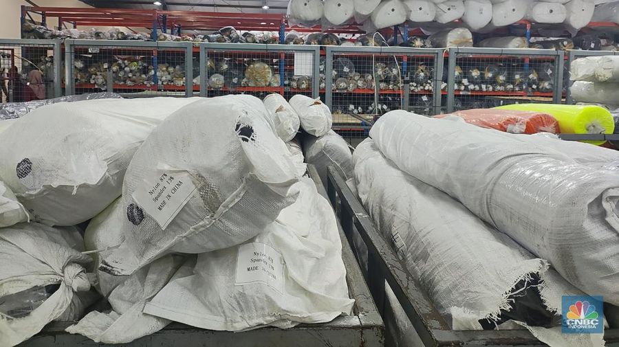 Pabrik. (CNBC Indonesia/Sefti Oktarianisa)