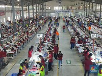 LPEM UI: Deindustrialisasi Prematur Ancam Ekonomi RI