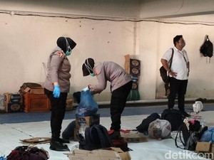 Polisi Geledah Barang Rohingya di Balai Meuseraya Aceh, Ini Temuannya