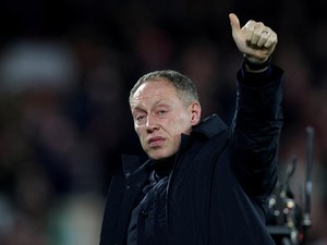 Nottingham Forest Pecat Manajer Steve Cooper