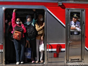 Listrik KRL Padam di Stasiun Gondangdia Jakpus, KAI Minta Maaf