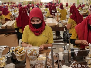 Industri Kretek Tangan Minta Tak Dibebani Kenaikan Cukai Tinggi