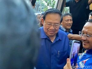 Oleh-oleh SBY Usai Turun Gunung di Pulau Jawa