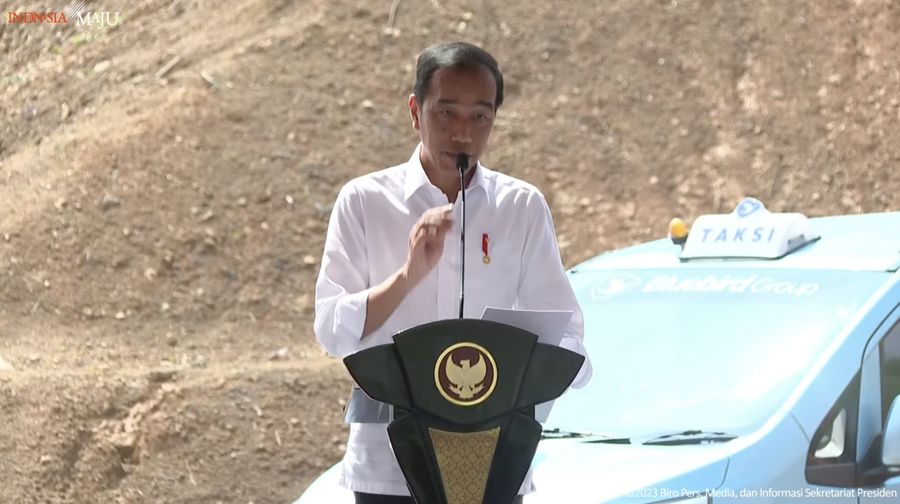 Peluncuran Transportasi Ramah Lingkungan Blue Bird Group di IKN, 20 Desember 2023. (Tangkapan layar Setpres RI)