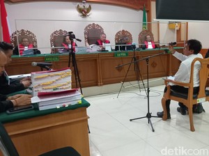 Antara Merengek ke Hakim Minta Tak Ditahan: Saya Ingin Kumpul Keluarga