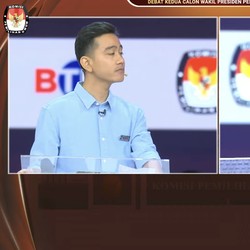 Rogoh Rp400 T, Gibran Kasih Makan Siang Gratis Jika Terpilih