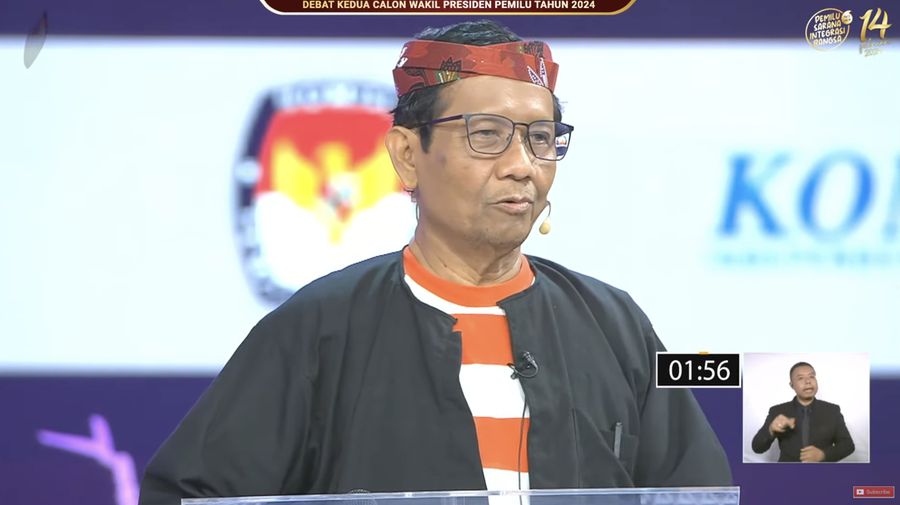 Calon wakil presiden (Cawapres) Mahfud MD nomor urut 3, saat menyampaikan visi dan misi dalam debat kedua yang digelar di Jakarta Convention Center (JCC) pada Jumat (22/12/2023). (Tangkapan layar Youtube KPU RI)