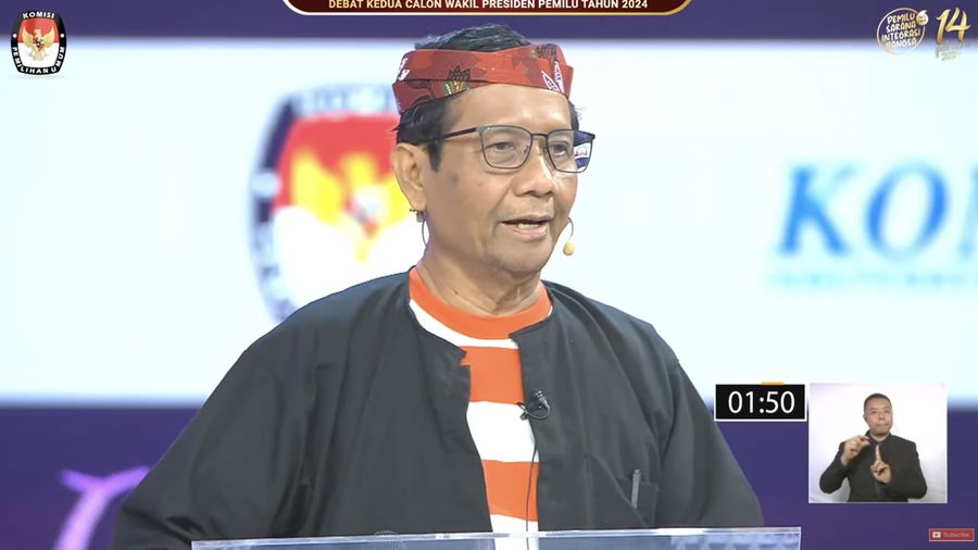 Calon wakil presiden (Cawapres) Mahfud MD nomor urut 3, saat menyampaikan visi dan misi dalam debat kedua yang digelar di Jakarta Convention Center (JCC) pada Jumat (22/12/2023). (Tangkapan layar Youtube KPU RI)