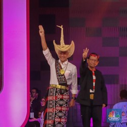 Jurus Andalan Ganjar-Mahfud: 1 Keluarga Miskin 1 Sarjana