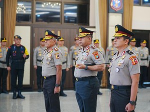 Kepala BNN Marthinus Hukom Resmi Naik Pangkat Jadi Komjen