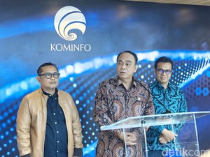 Isu Belasan Menteri Jokowi Mundur, Menkominfo: Itu Hoax!