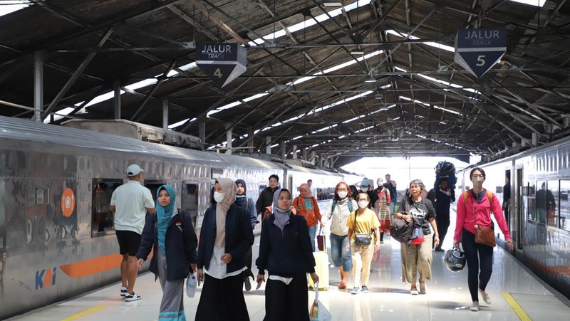 PT Kereta Api Indonesia (Persero) atau KAI mencatat puncak libur Natal 2023 menggunakan kereta api terjadi pada Jumat 22 Desember 2023. (Dok. KAI)