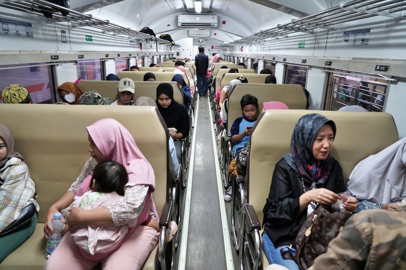 PT Kereta Api Indonesia (Persero) atau KAI mencatat puncak libur Natal 2023 menggunakan kereta api terjadi pada Jumat 22 Desember 2023. (Dok. KAI)