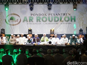 Cerita Sholawatan Habib Syech Dibanjiri Jemaah Meski Persiapan Hanya 2 Hari