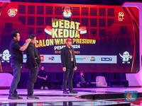 Jelang Debat Cawapres, Ramai Pendukung Mulai Padati JCC