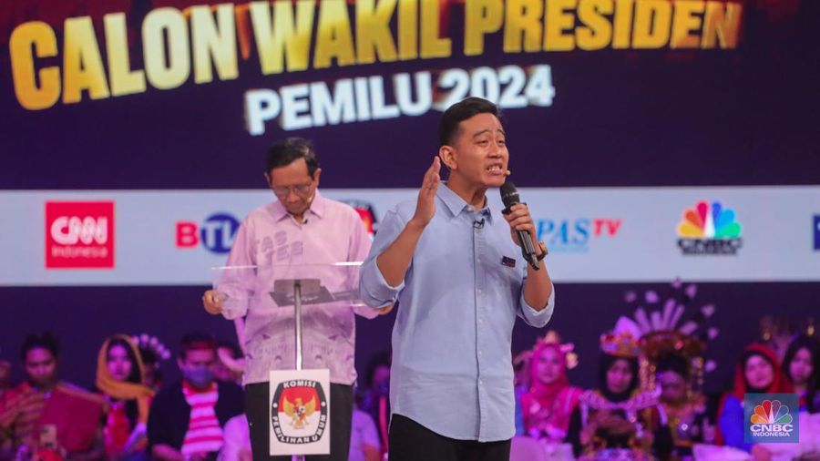Suasana debat calon Wakil Presiden Pemilu Tahun 2024 digelar di Jakarta Convention Center (JCC) pada Jumat (22/12/2023). (CNBC Indonesia/Faisal Rahman)