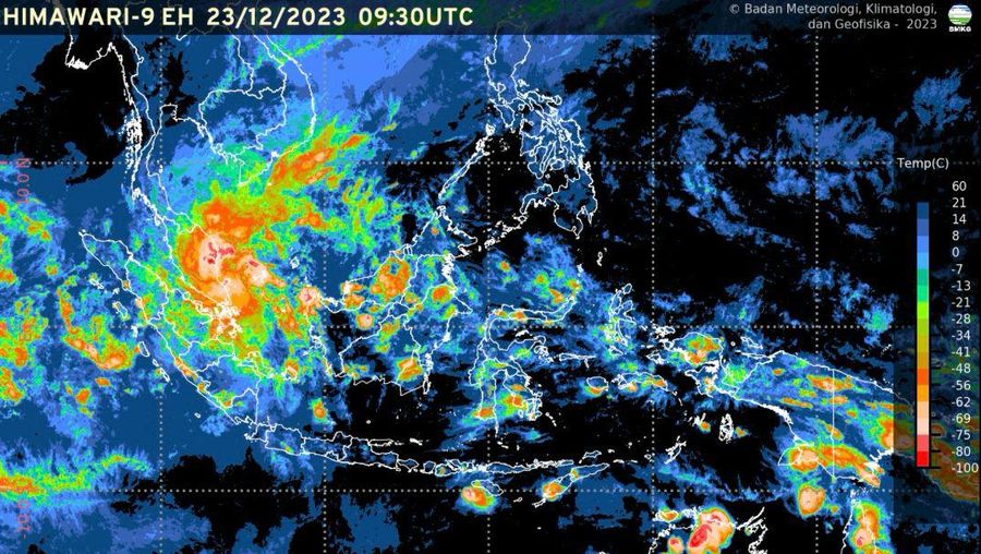 Prakiraan Cuaca BMKG, citra satelit Himawari-9 EH (23/12/2023).