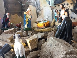 Uniknya Dekorasi Natal dari Puing-puing Gaza di Gereja Santo Thomas Lagan
