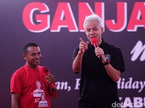 Ganjar Bela Mahfud soal Diplomat Titipan Partai: Faktanya Ada yang Usul