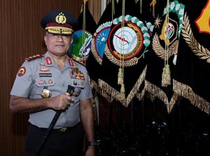 Kapolri Pimpin Korps Raport Kenaikan Pangkat Kepala BNN RI