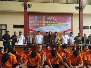 1 Polisi Terluka Saat Lerai Tawuran di Menteng, 12 Pelaku Ditangkap