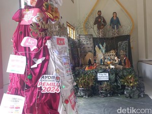 Wow, Ada Pohon Natal Sukseskan Pemilu di Gereja Santo Thomas Lagan Jambi