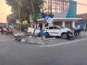 Detik-detik Ngeri Kecelakaan di Dekat Flyover Janti Banguntapan