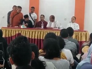 Pj Bupati Tapteng Bantah Suka Ancam OPD