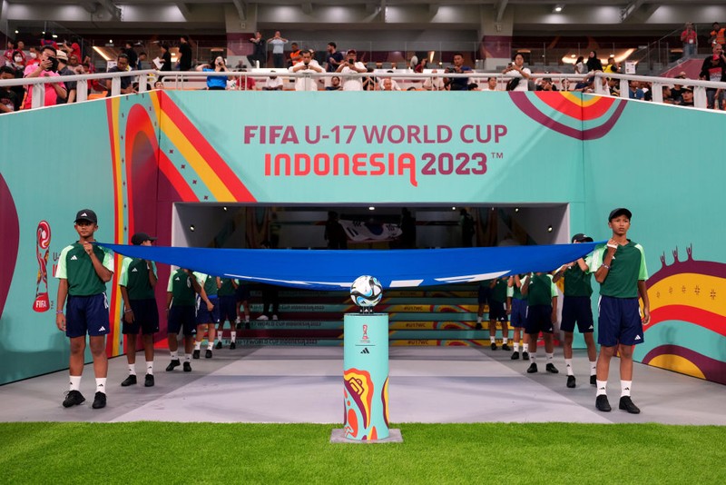 Suasana Jakarta Internasional Stadium (JIS) Selasa (4/7/2023). Jakarta International Stadium (JIS) di Ancol, Jakarta Utara akan direnovasi pemerintah. JIS disebut masuk dalam daftar stadion sepak bola yang akan menjadi tempat pertandingan Piala Dunia U-17 pada 10 November sampai dengan 2 Desember 2023. (CNBC Indonesia/Faisal Rahman) Suasana Jakarta Internasional Stadium (JIS) Selasa (4/7/2023). Jakarta International Stadium (JIS) di Ancol, Jakarta Utara akan direnovasi pemerintah. JIS disebut masuk dalam daftar stadion sepak bola yang akan menjadi tempat pertandingan Piala Dunia U-17 pada 10 November sampai dengan 2 Desember 2023. (CNBC Indonesia/Faisal Rahman)