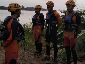 Piter Hilang Saat Nyelam Cari Besi Tua di Sungai Batanghari