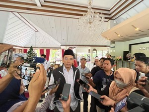 Muncul Karangan Bunga Dukung TNI di Boyolali, TPN: Jangan Genit Lah