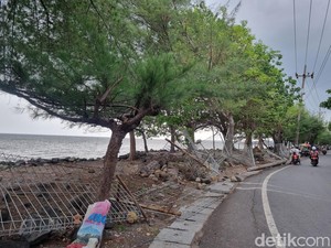 Curhat PKL Kenjeran Watu-watu di Balik Aksi Ricuh Pedagang Protes Satpol PP
