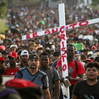 Potret Ribuan Imigran 'Serbu' AS Saat Perayaan Natal