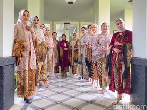 Kebaya Modern-Klasik Warna Earth Tone Sedang dan Bakal Ngetren Tahun Depan