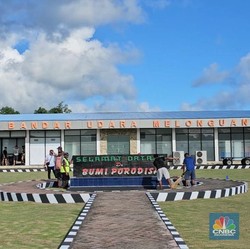 Cerita Murid Talaud Dulu Cuma Bisa Pakai HP di Pinggir Jalan