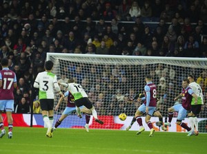 Babak I Selesai, Liverpool Ungguli Burnley 1-0