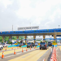 Bye Antre! Jokowi Rilis Aturan Resmi Bayar Tol Tanpa Berhenti