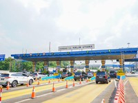 Bye Antre! Jokowi Rilis Aturan Resmi Bayar Tol Tanpa Berhenti