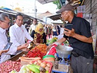 Mendag Pastikan Harga Bahan Pokok Stabil dan Pasokan Cukup