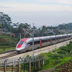 Bocoran Terbaru Jalur KA Cepat Jakarta-Surabaya, Ternyata Lewat Sini
