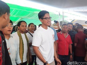 Tiba di Maumere, Kaesang Ramah Tamah Bersama Warga Maumere