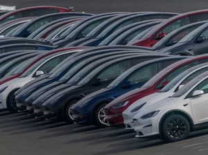 Pertama dalam 1 Dekade, Penjualan Mobil Listrik Tesla Merosot!