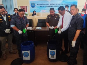 BNNP Sumsel Musnahkan 4,8 Kg Sabu dengan Cara Diblender Pakai Bor