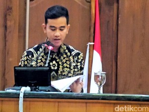 Gibran Bakal Bagi-bagi Susu di TPA Alak Kupang