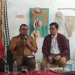Nasib Opsel Keluar Dana Besar, Netflix-TikTok Cs yang Nikmati