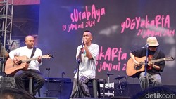 Lirik Lagu Mangu Fourtwnty feat Charita Utami yang Viral di Tiktok