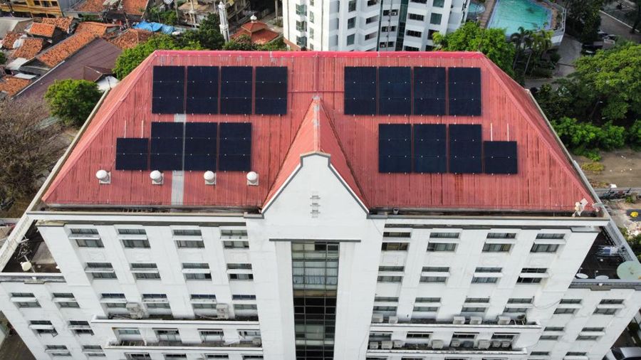 KAI pasang PLTS di gedung QC. (Dok. KAI)