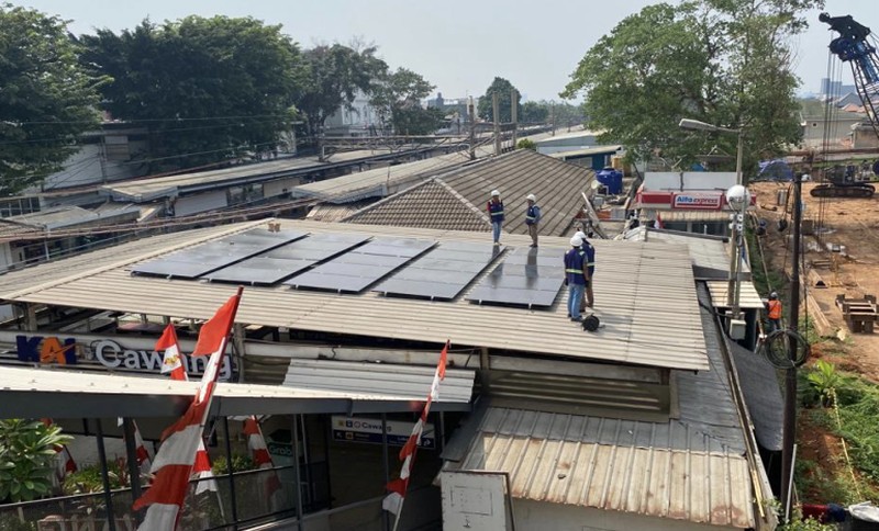 KAI pasang PLTS di gedung QC. (Dok. KAI)