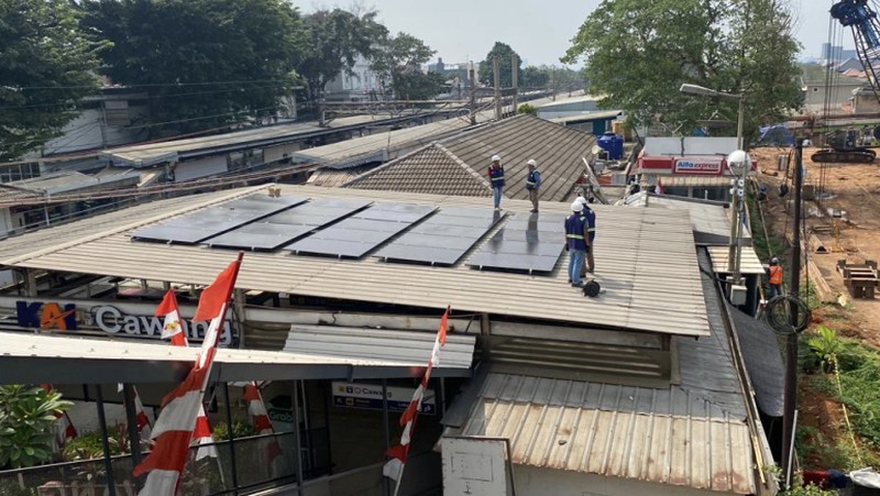 KAI pasang PLTS di gedung QC. (Dok. KAI)