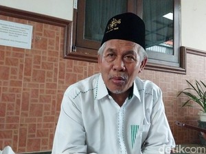 Duduk Perkara KH Marzuki Gagal Umrah Meski Visa Sudah Terbit